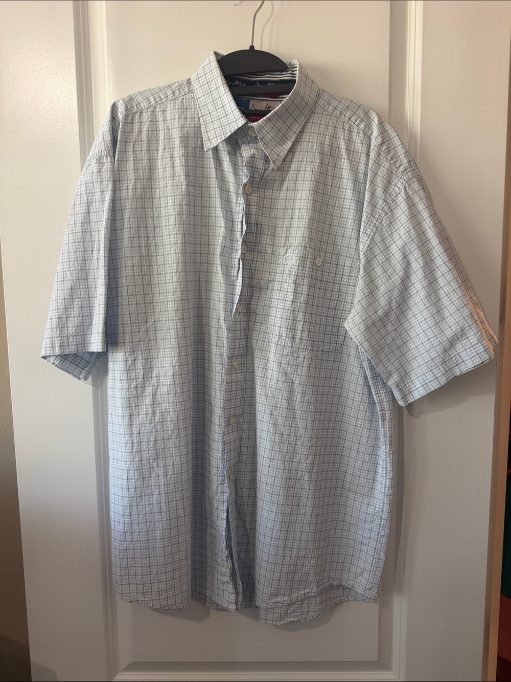 Wrangler Light Blue and White Checked Short-Sleeve Button-Down Shirt